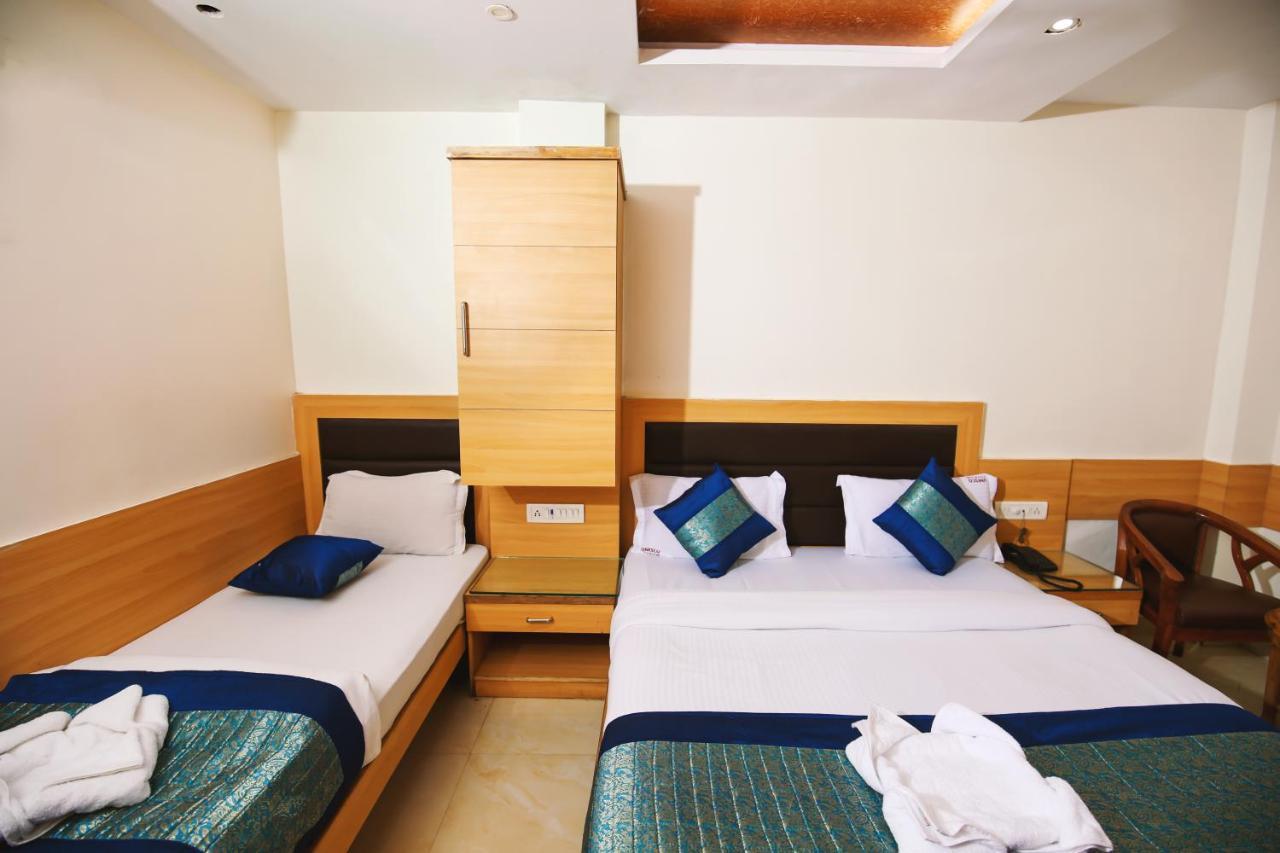 Hotel Lav Kush Deluxe " 3 Min Walking From New Delhi Railway Station " Exterior foto