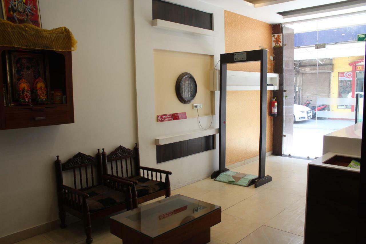 Hotel Lav Kush Deluxe " 3 Min Walking From New Delhi Railway Station " Exterior foto