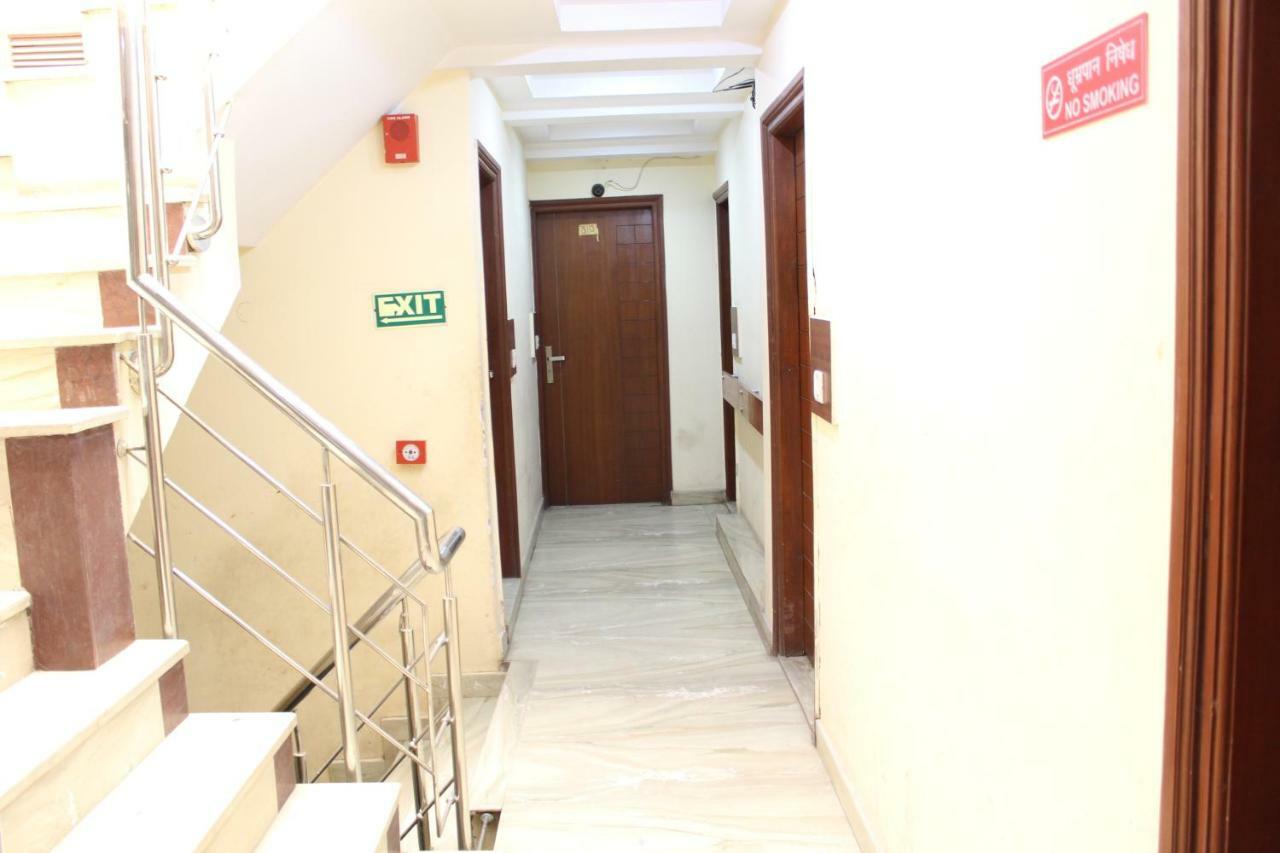 Hotel Lav Kush Deluxe " 3 Min Walking From New Delhi Railway Station " Exterior foto